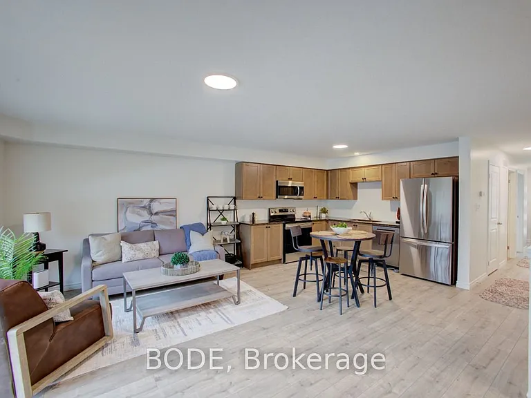 200 Brantwood Park Rd #9 — Photo 5