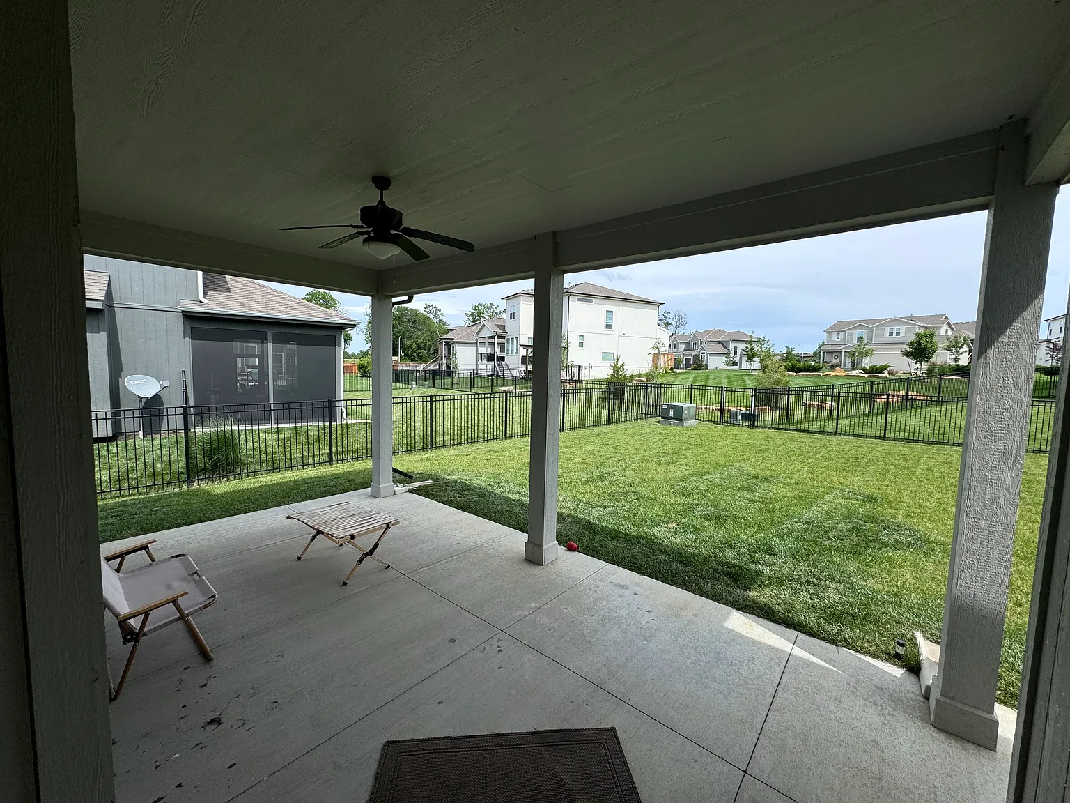 4 bed, 3401 sqft, $3,800 — Photo 3