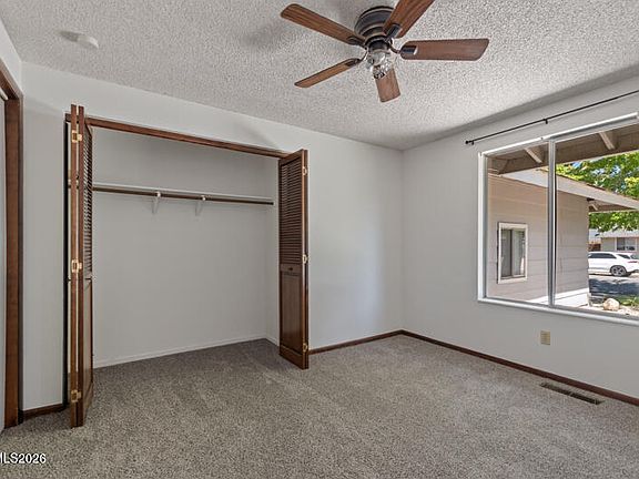 5th image of 4055 Parque Verde Ln