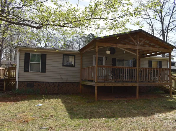34 Stone Dr, Marion, NC 28752