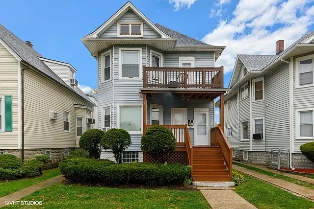 2 bed, 1.0 bath, 1100 sqft, $1,500 — Photo 1