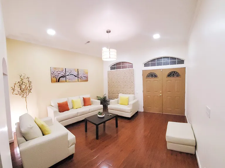 1421 Four Oaks Rd — Photo 22