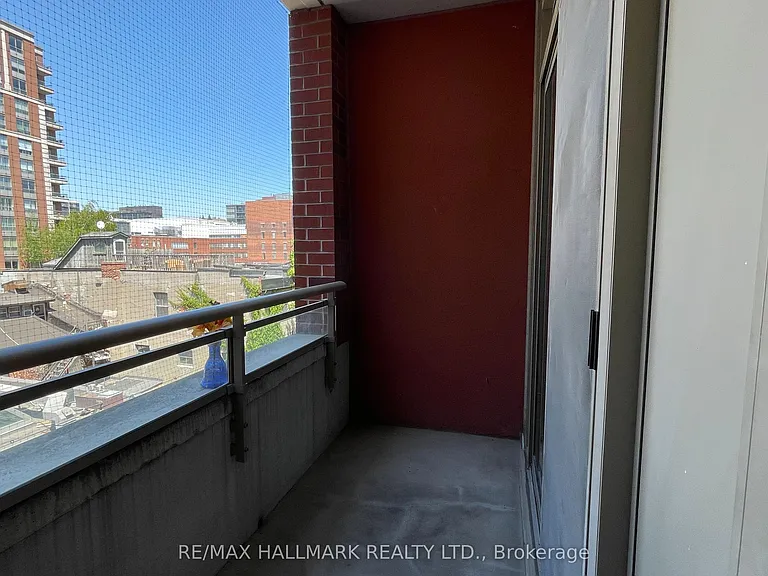 39 Jarvis St #601 — Photo 14