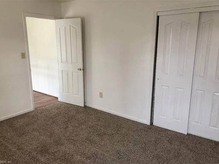 5608 Del Park Ct — Photo 7