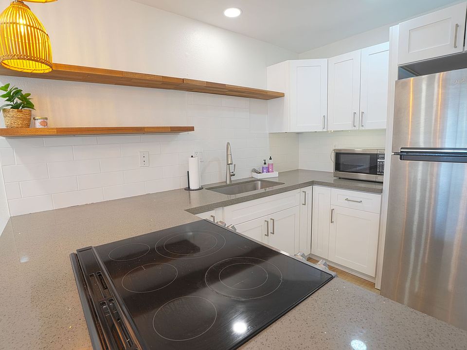 1st image of 350 Aoloa St APT B223