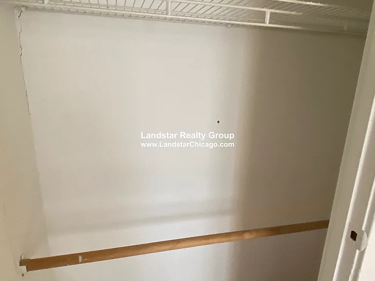 5030 N Springfield Ave #3W — Photo 10