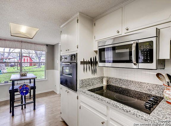 5th image of 10419 Tioga Dr