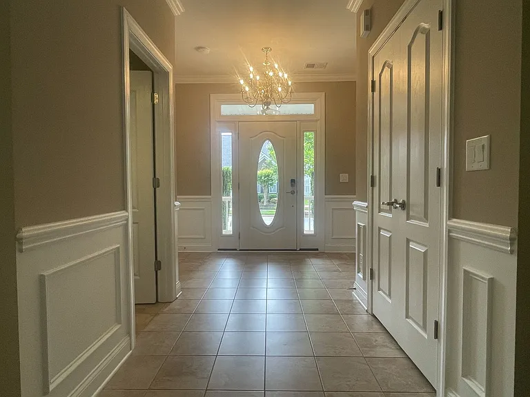 17725 Morehampton Ave — Photo 2