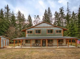 227 E Mountain View Rd, Clark Fork, ID 83811