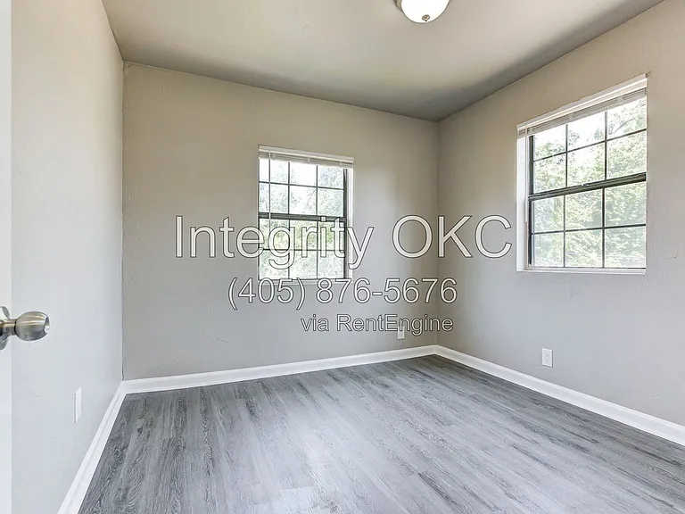 1919 NW 11th St #4D — Photo 3