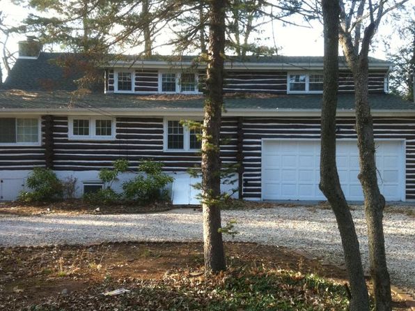 227 E Lake Blvd