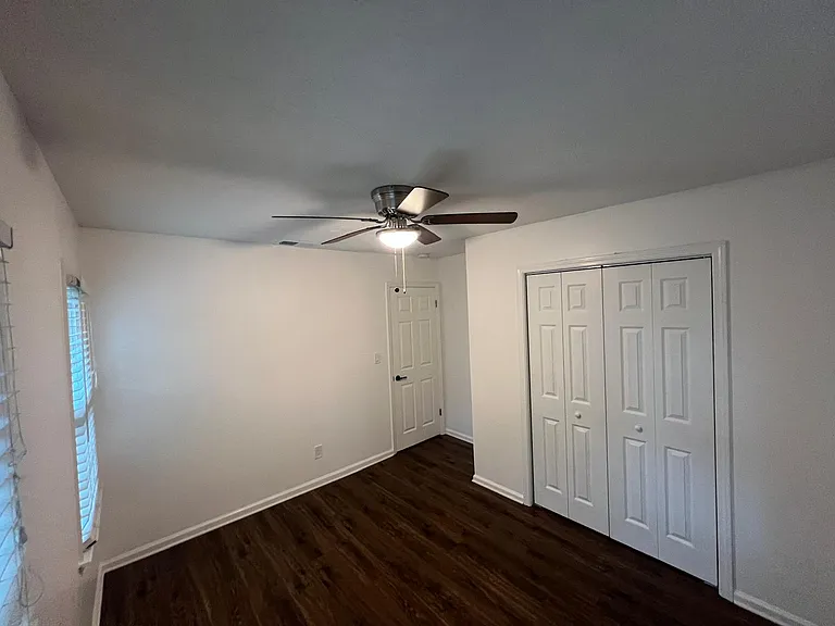 4008 Rock Mill Dr — Photo 31