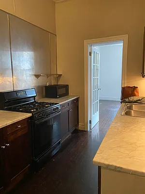 Rented by Aimee Grodanz, LREB | media 15