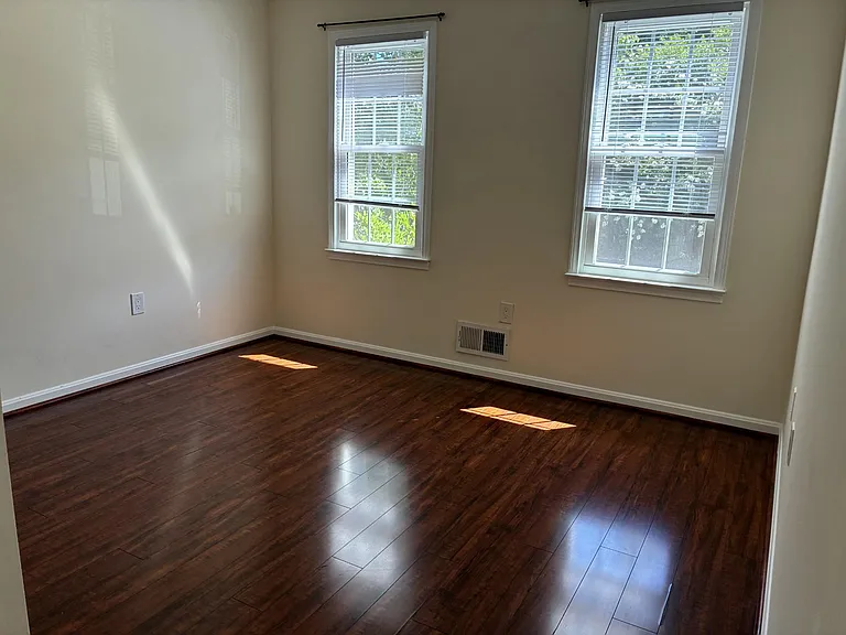 4834 King Solomon Dr — Photo 21