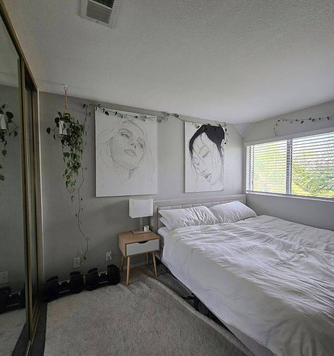1st image of 1020 Opal St APT 2