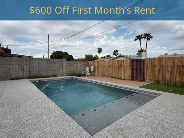 140 E Riviera Dr