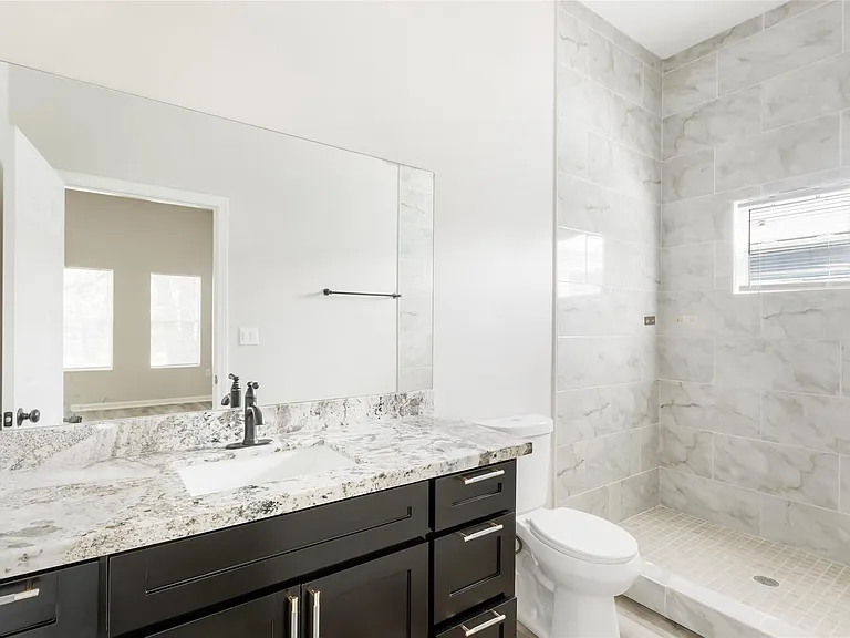 1031 County Road 3404 — Photo 11