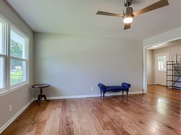 Front/living room