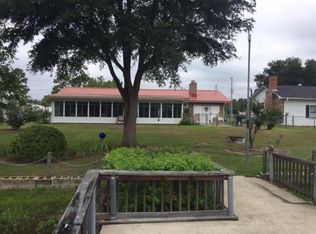 1439 Quack N Bush Rd, Summerton, SC 29148