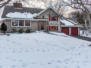 15 Pinon Dr, West Henrietta, NY 14586