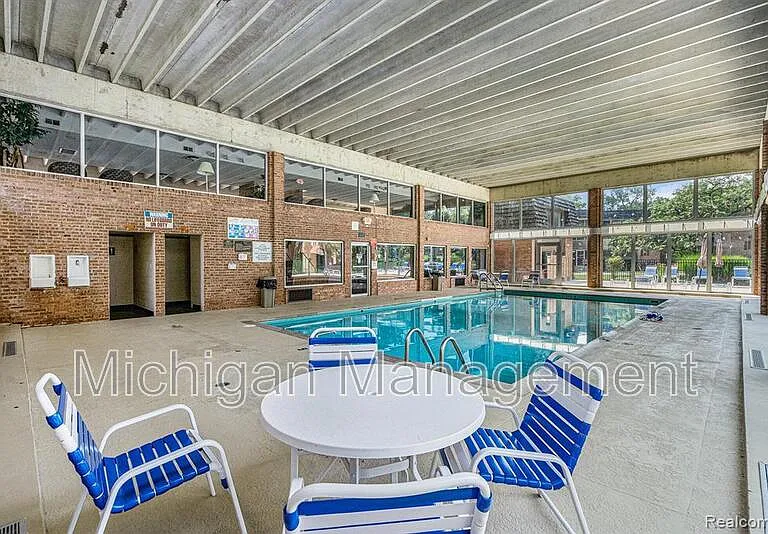 2150 Pauline Blvd #203 — Photo 5