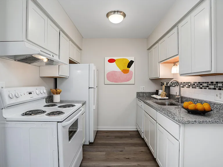 The Trilogy Apartments — Photo 12