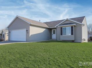 391 Summer Circle Dr SE, Grand Rapids, MI