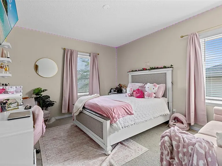 8802 Finsen St — Photo 23