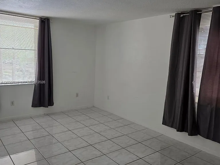 14201 N Kendall Dr #212-D — Photo 66