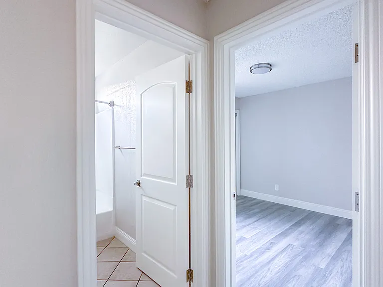 831 S Greenwood Ave #23 — Photo 8