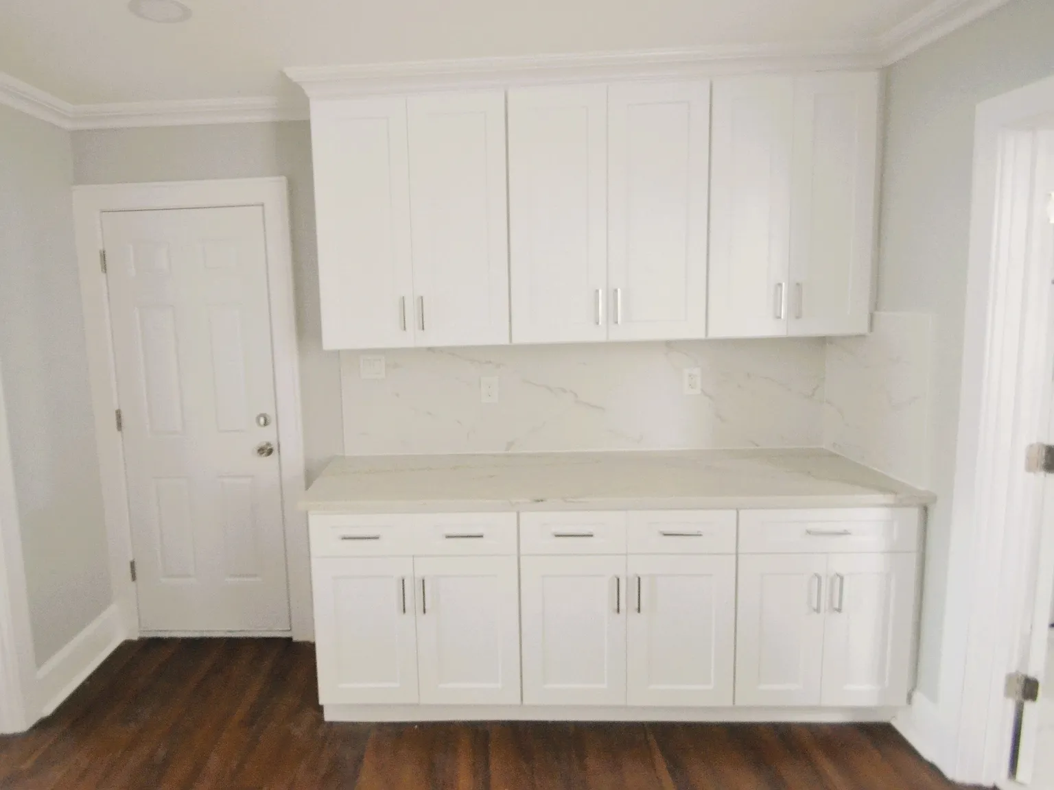 1 bed, $2,100 — Photo 4
