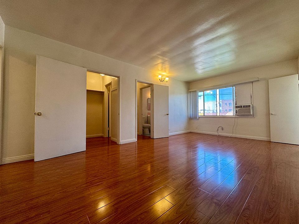 1st image of 516 E Lomita Ave #9