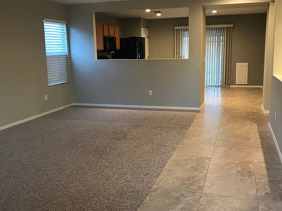 3rd image of 3057 W Casino Ave