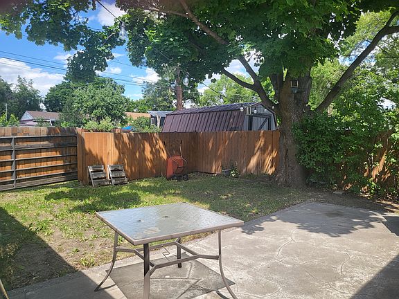 2nd image of 1646 South Ave W