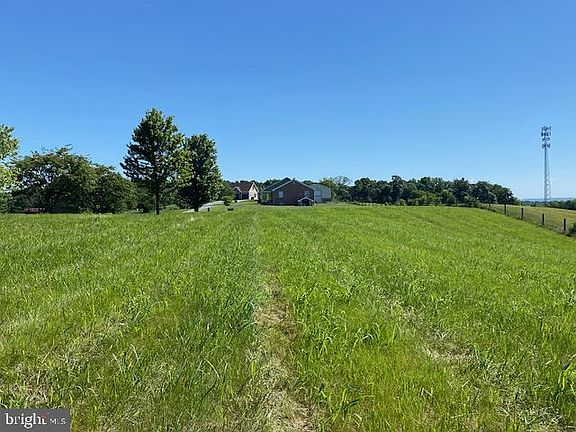2nd image of 14521 Fairview Hill Ln