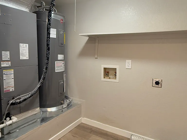 4506 Buena Loma Way #A — Photo 21