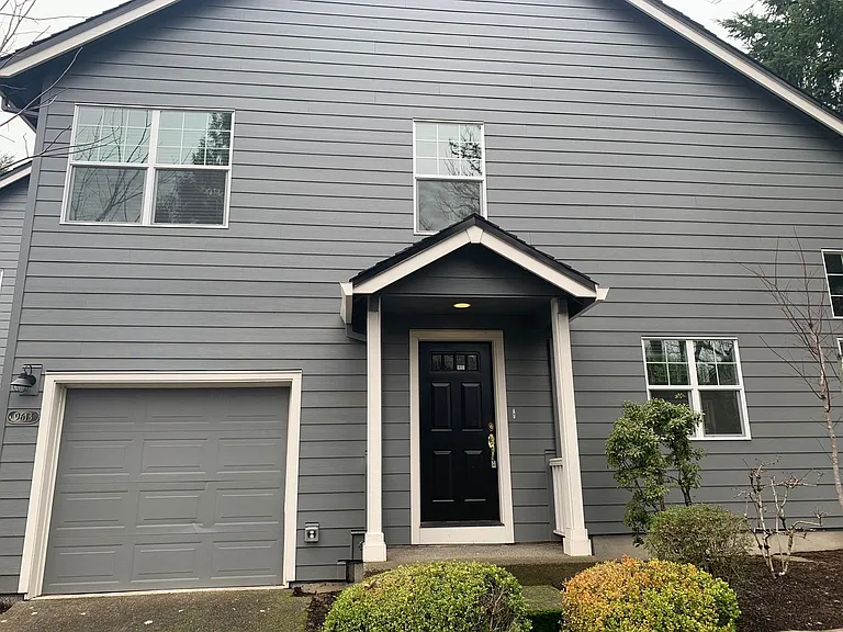 9613 NW Miller Hill Dr — Photo 2