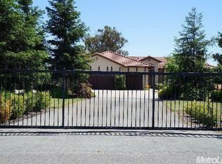 8654 Bradshaw Rd, Elk Grove, CA 95624