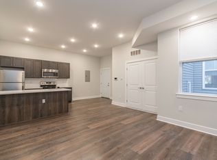 1229 N Franklin St #4, Philadelphia, PA 19122