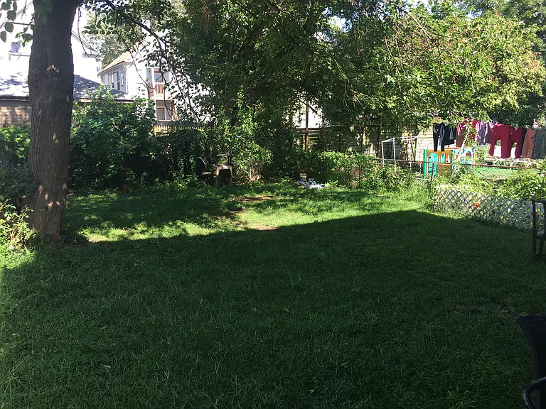 Lenox Ave — Photo 9