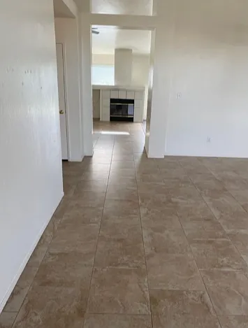 11527 Hannah Denise Ave — Photo 3