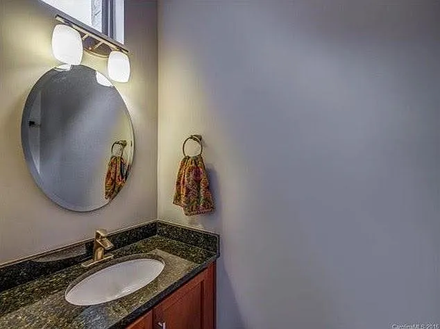 2944 Textile Way — Photo 20