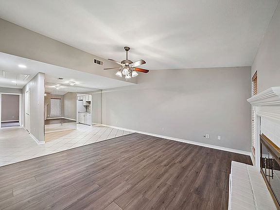 Open space living and dining