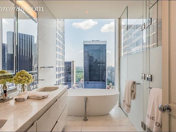 5th image of 20 W 53rd St #35A