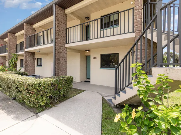 100 Canebreakers Dr APT 112, Cocoa, FL 32927