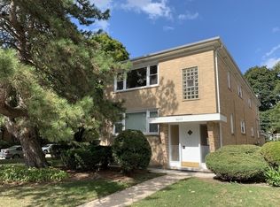 3057 Central St #2, Evanston, IL