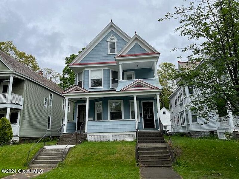 3rd image of 1139 Glenwood Boulevard