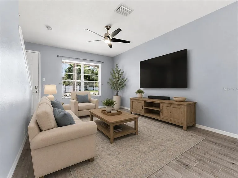 11513 Declaration Dr — Photo 4