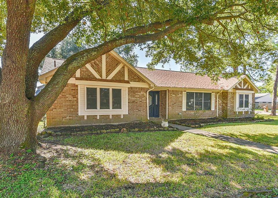 1st image of 4703 Ironwood Dr