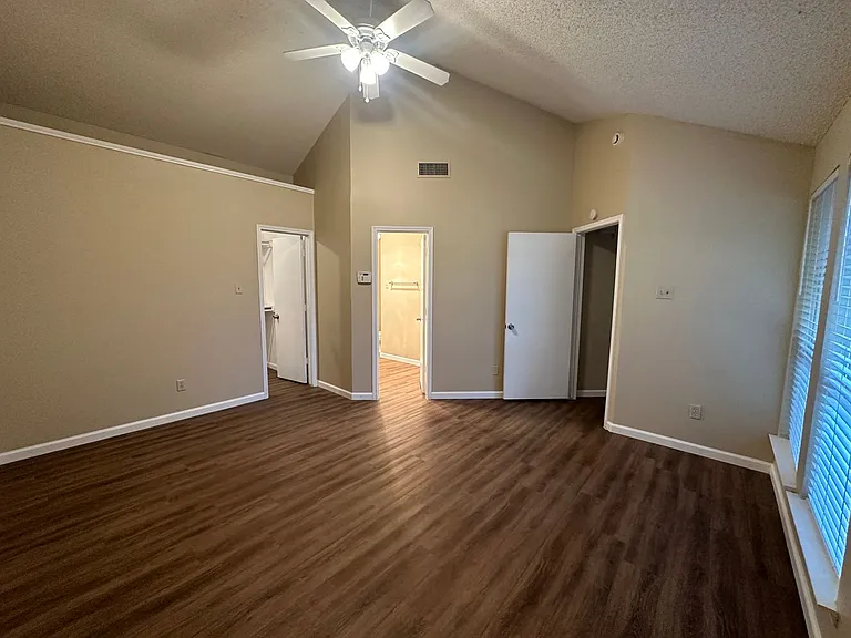 6416 Brookhaven Trl — Photo 23